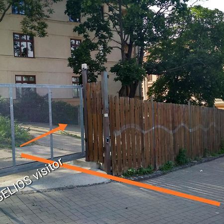 Stay In City Apartment Bastova Bratislava Exterior foto