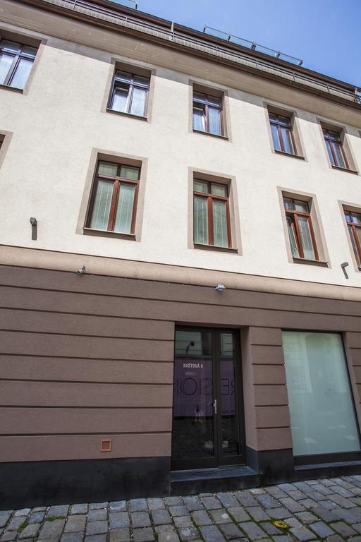 Stay In City Apartment Bastova Bratislava Exterior foto